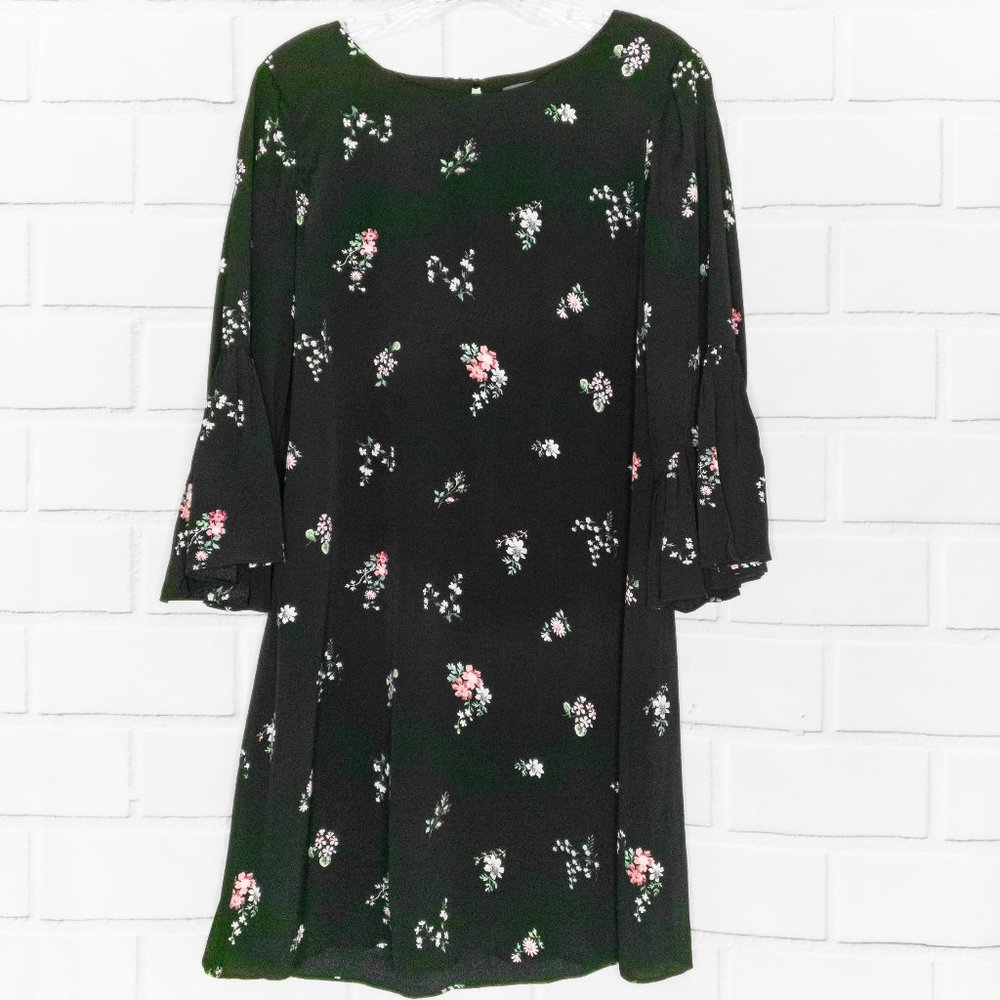 VINCE CAMUTO》3/4 Ruffle Bell Sleeve Floral Dress